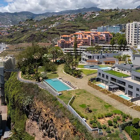 Acqua Vi By An Island Apartment *